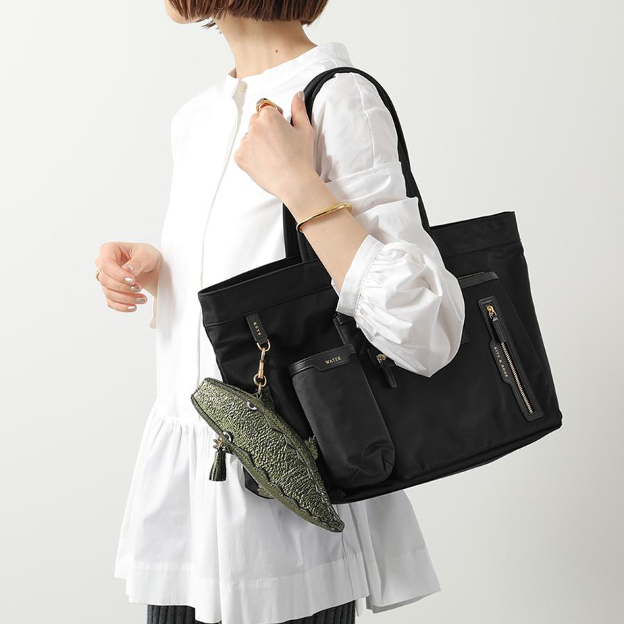 ANYA HINDMARCH（アニヤ・ハインドマーチ） ポーチ Pouch Crocodile