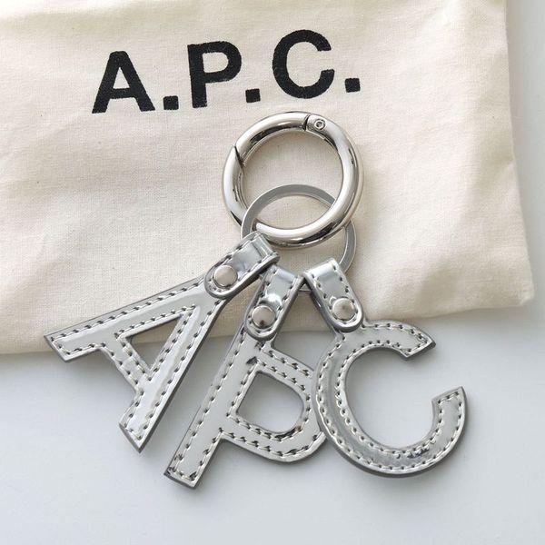 え　さん専用！A.P.C.キーホルダー　新品未使用 A.P.C.（アーペーセー） APC A.P.C. キーリング porte cles lettres