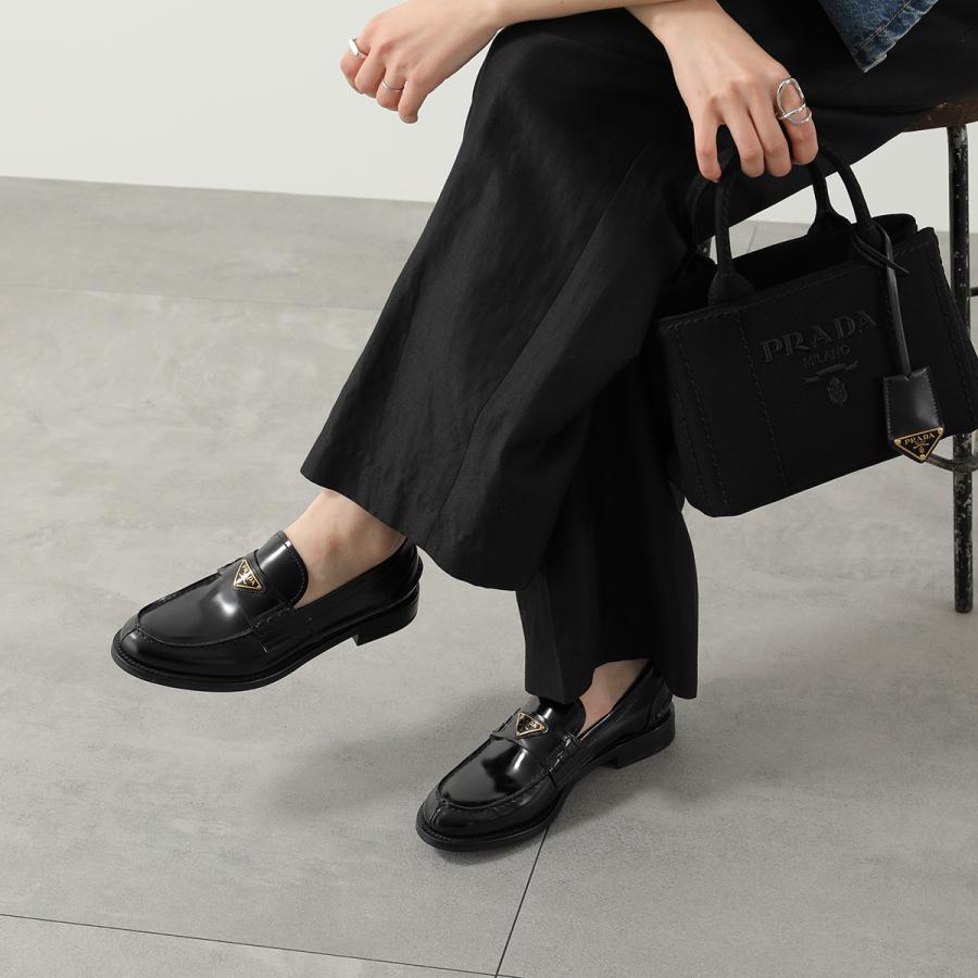 PRADA ブラックローファー PRADA（プラダ） ローファー 1D813N 055 レディース レザー