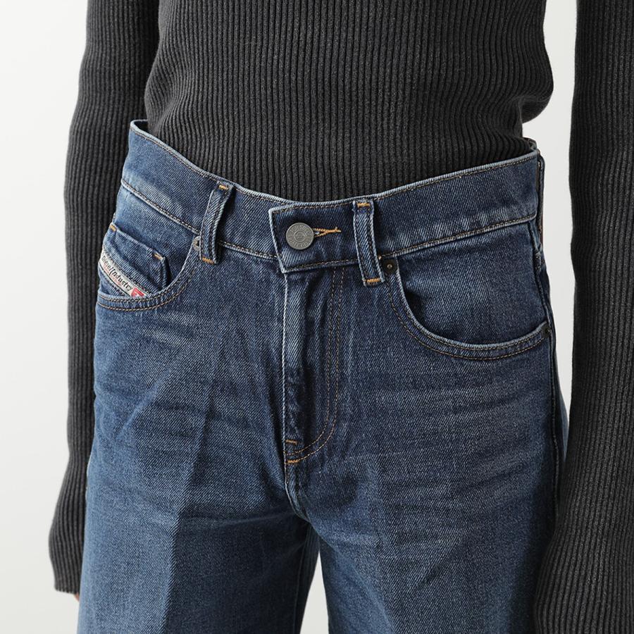 DIESEL（ディーゼル） デニムパンツ flare jeans 1978 D-AKEMI A03624