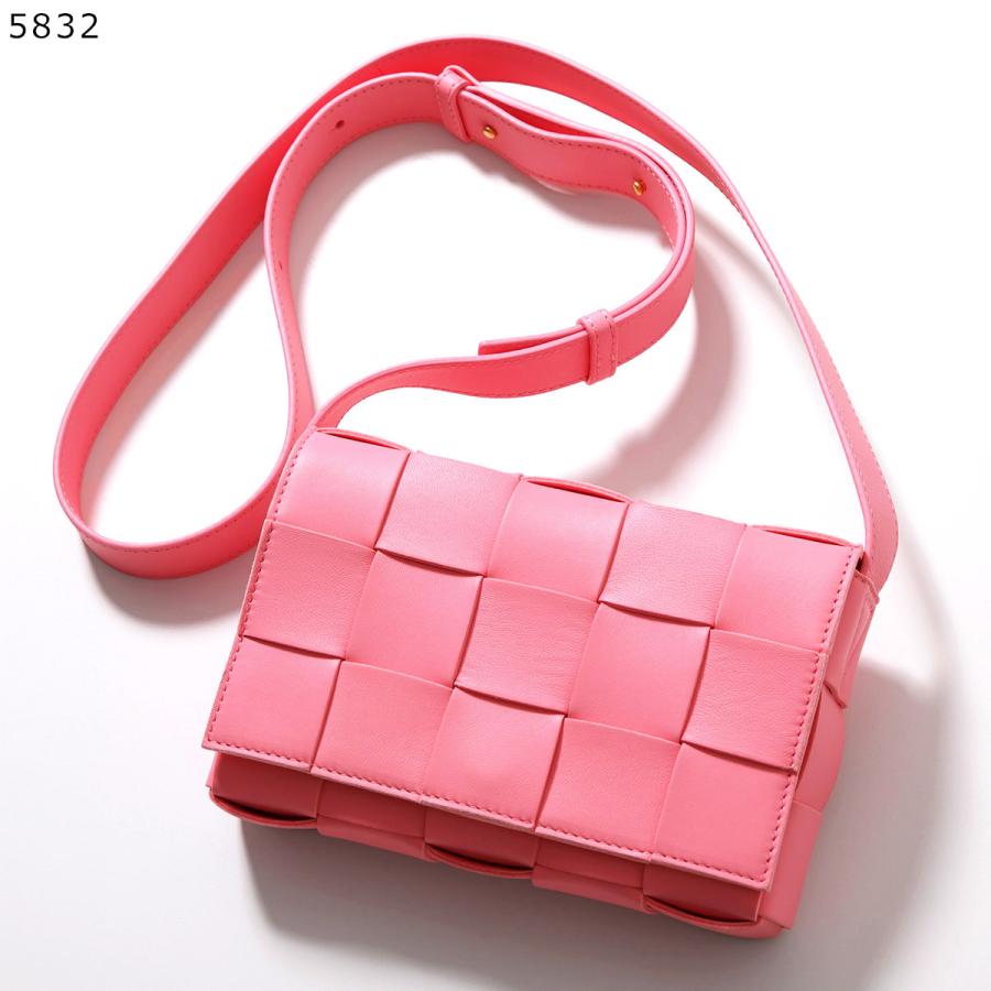 BOTTEGA VENETA（ボッテガ・ヴェネタ） 【カラー限定特価】BOTTEGA