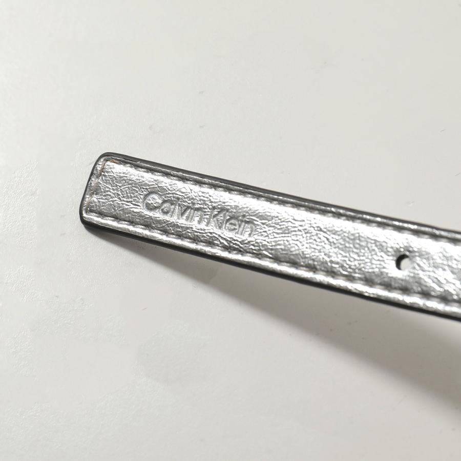 【新品】カルバンクライン スカルプテッドカメラバッグ ショルダー スカイグレー Calvin Klein（カルバン・クライン） ショルダーバッグ ユーティリティ