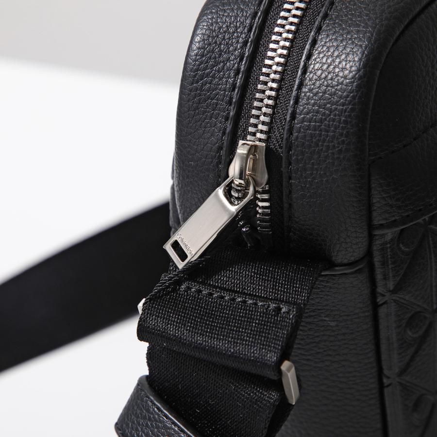 Calvin Klein（カルバン・クライン） ショルダーバッグ EMBLEM AOP