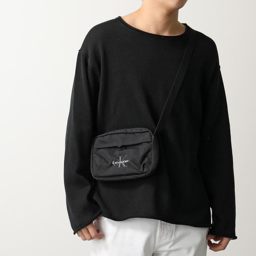 Calvin Klein（カルバン・クライン） ショルダーバッグ BOLD CAMERA