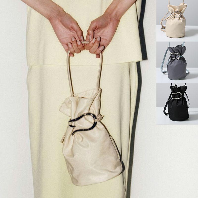 Le Vernis（ル・ベルニ） ハンドバッグ Poire bukcket bag S ポワール