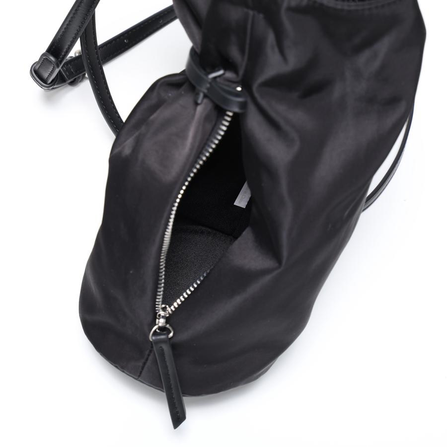 Le Vernis（ル・ベルニ） ハンドバッグ Poire bukcket bag S ポワール