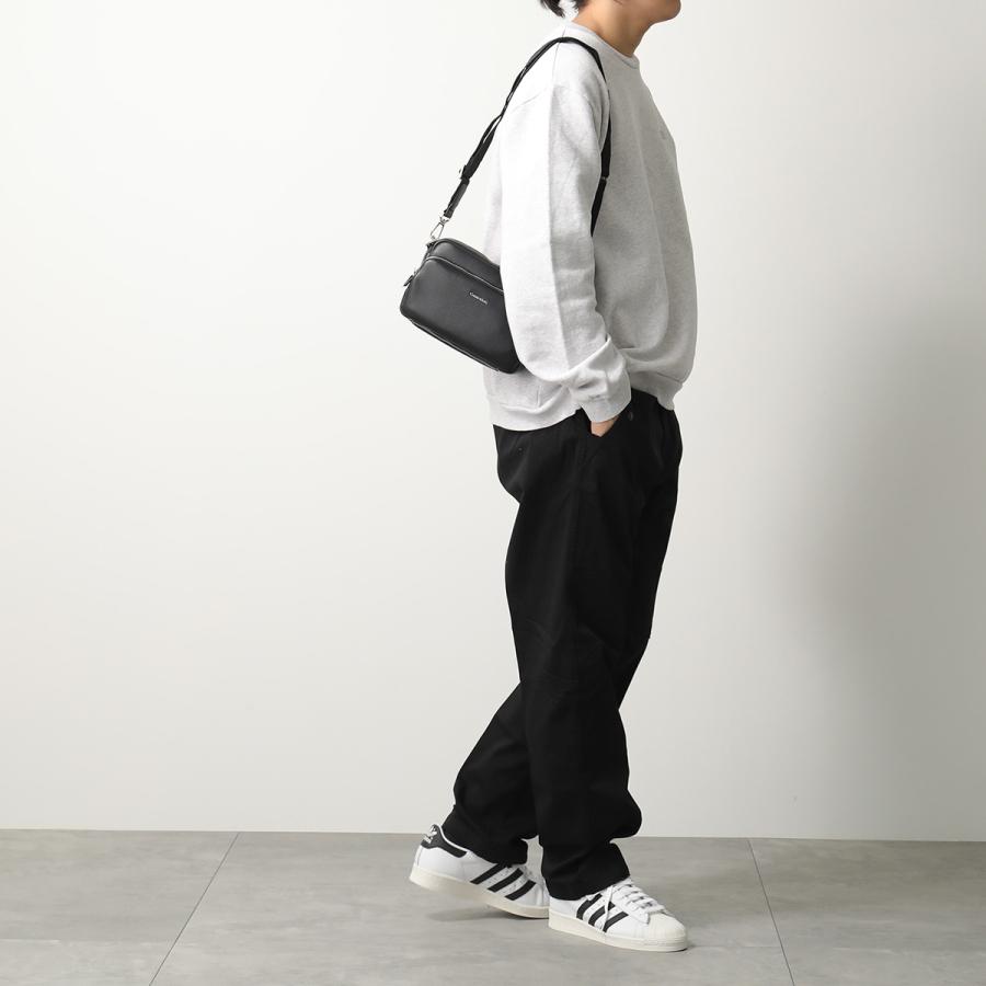 Calvin Klein（カルバン・クライン） ショルダーバッグ RAISED CAMERA