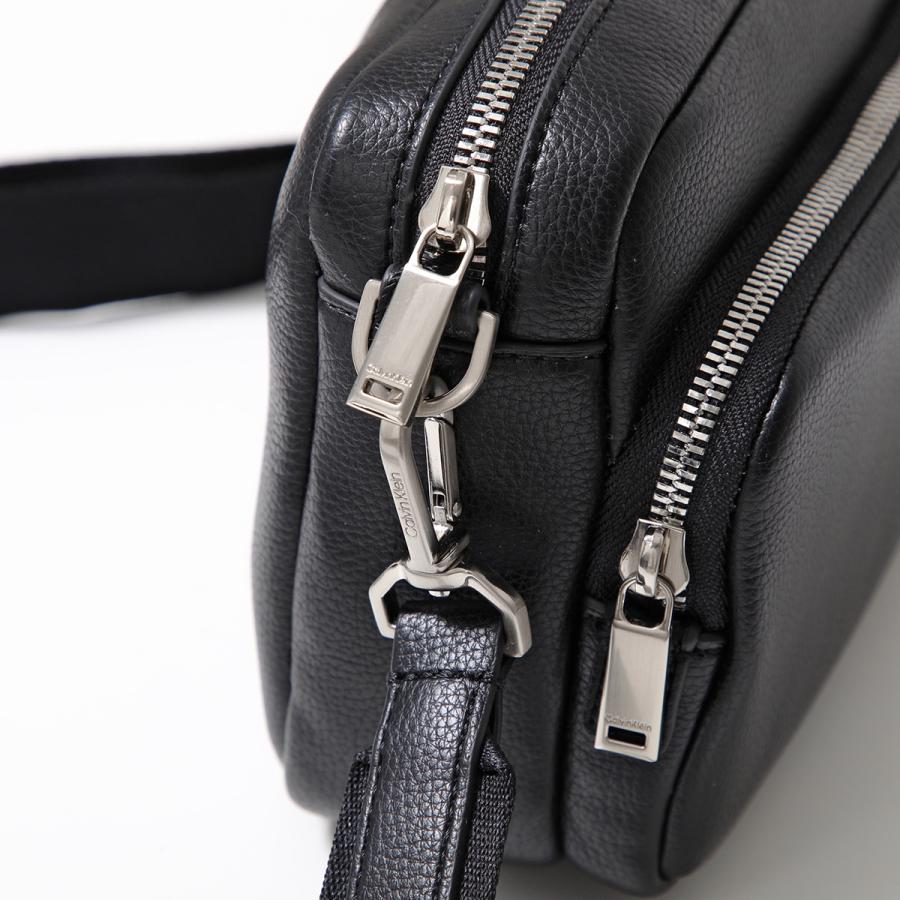 Calvin Klein（カルバン・クライン） ショルダーバッグ RAISED CAMERA