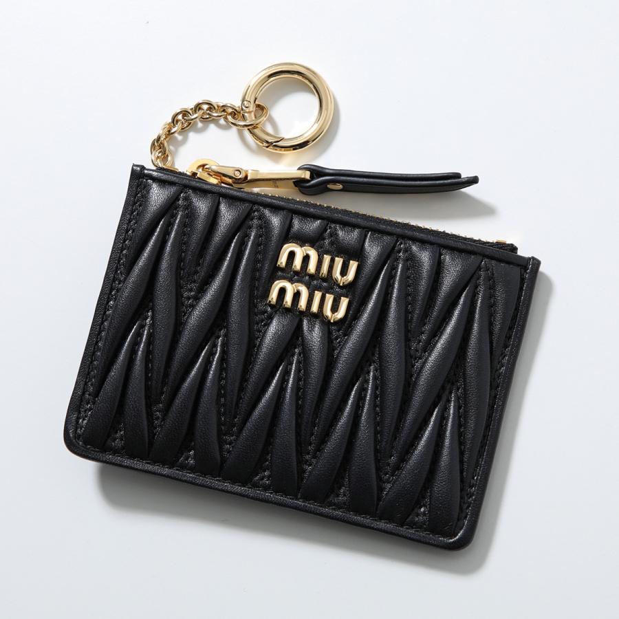 miu miu（ミュウミュウ） コインケース MATELASSE マテラッセ 5MC093