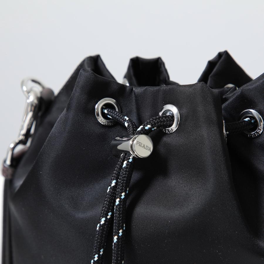 PRADA ポーチ  ブラック Prada トラベルポーチ | ブラック | FARFETCH JP
