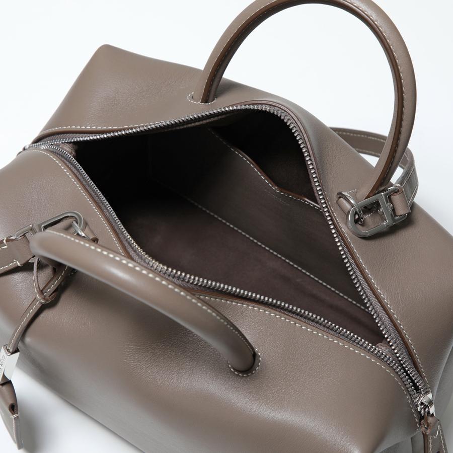 Max Mara（マックスマーラ） ショルダーバッグ HOLDALLM ホールド