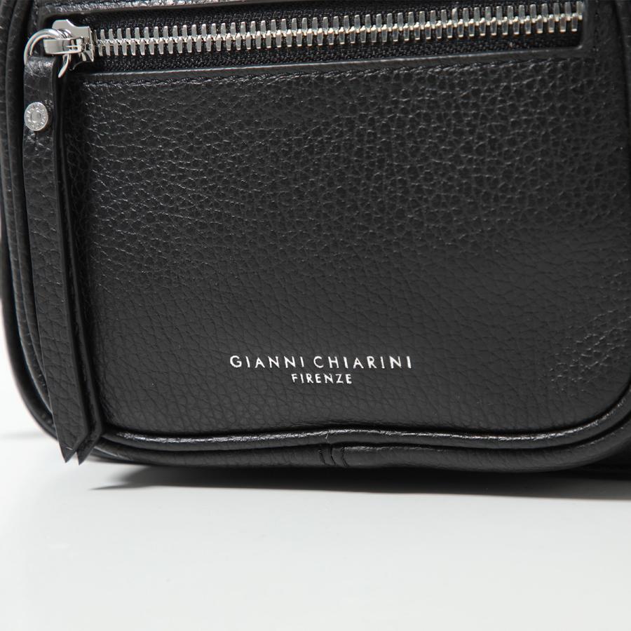 GIANNI CHIARINI（ジャンニ キアリーニ） ショルダーバッグ CARRE