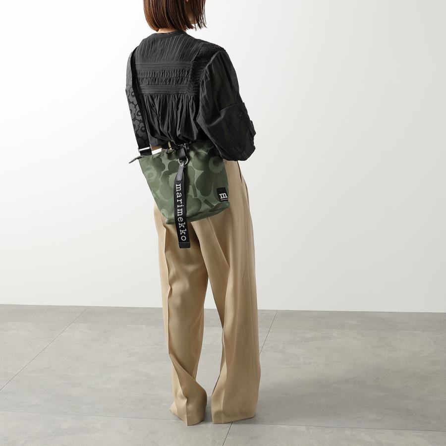 marimekko（マリメッコ） ショルダーバッグ Carry All Unikko キャリー