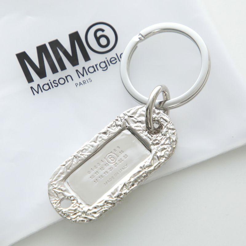 MM6 エムエムシックス メゾンマルジェラ キーリング SM6UA0020 P6622