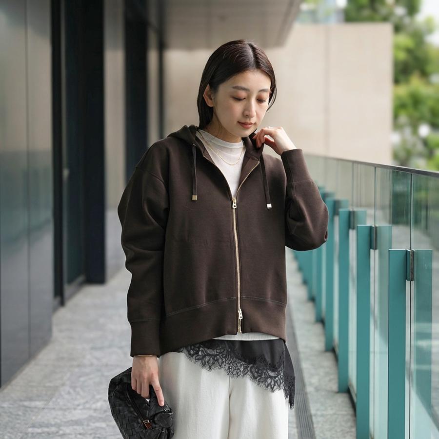 COLMAR レディースパーカー　Sサイズ marmors（マルモア） ジップアップパーカー fukafuka parka 226109004