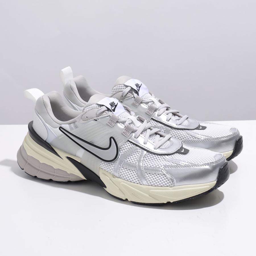NIKE（ナイキ） 【カラー限定特価】NIKE スニーカー V2K RUN ラン