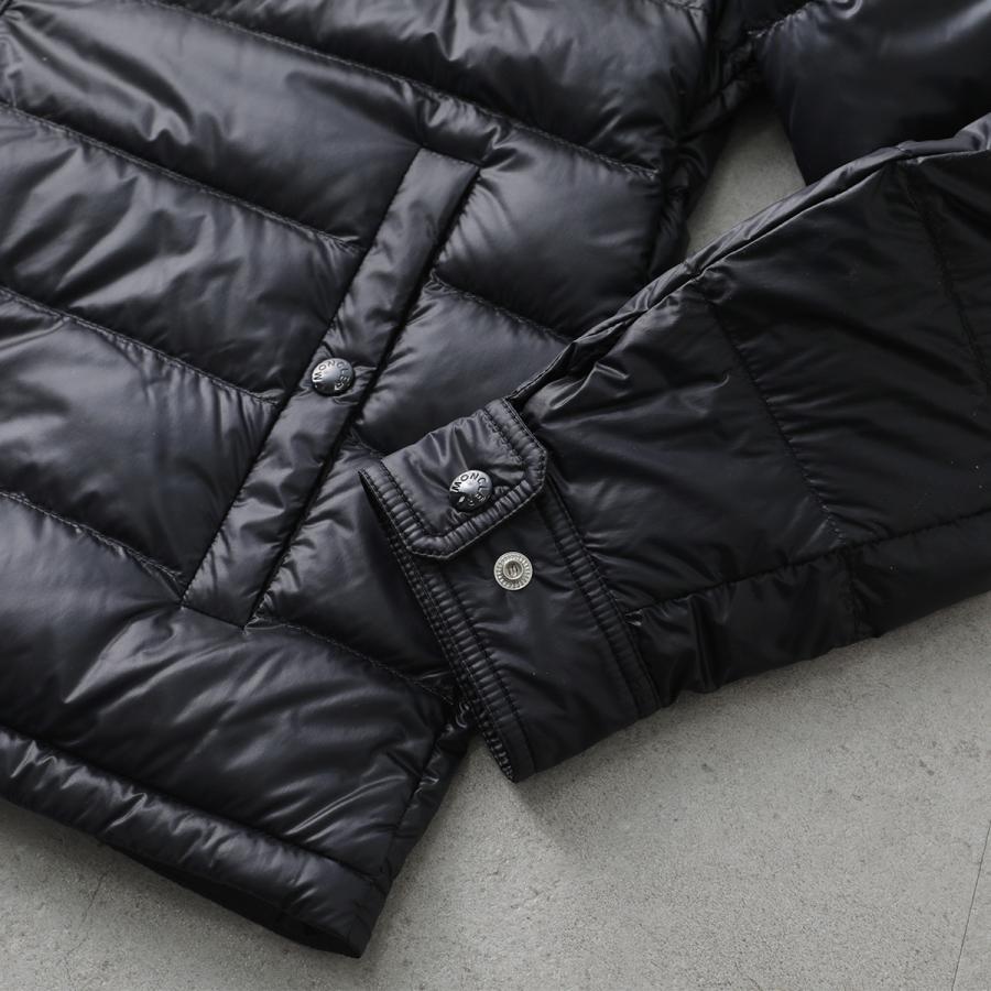 MONCLER（モンクレール） ライトダウンジャケット MOURILLON ムリヨン