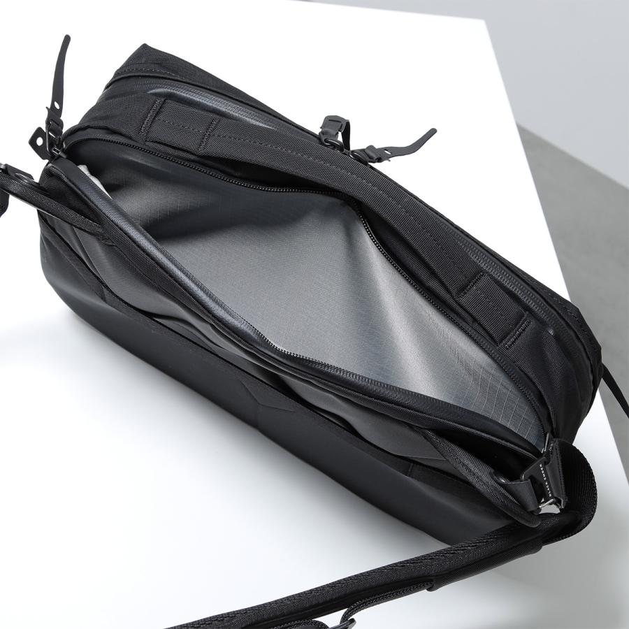 BLACK EMBER（ブラックエンバー） ショルダーバッグ GRIP SLING 12