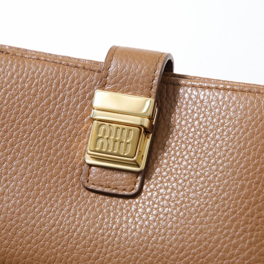 miumiu 二つ折り財布 ミニウォレット miu miu（ミュウミュウ） 財布 二つ折り財布 マテラッセ 小銭入れあり