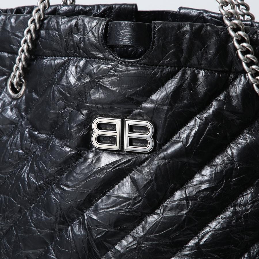 バレンシアガ　ブラック レザー キルティング ハンドバッグ Balenciaga Crush キルティング ハンドバッグ L | ブラック | FARFETCH JP