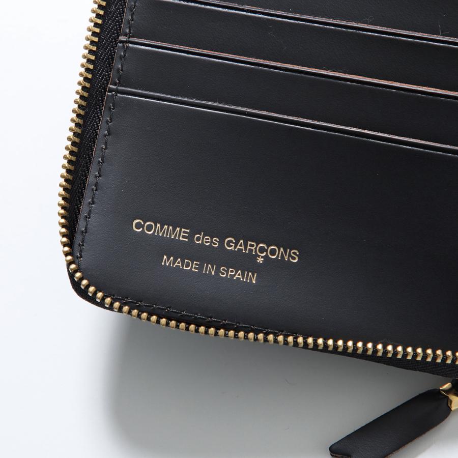 ブルーナ【美品】COMME des GARCONS 2つ折り財布 COMME des GARCONS コムデギャルソン DES 財布 二つ折り財布 CLASSIC