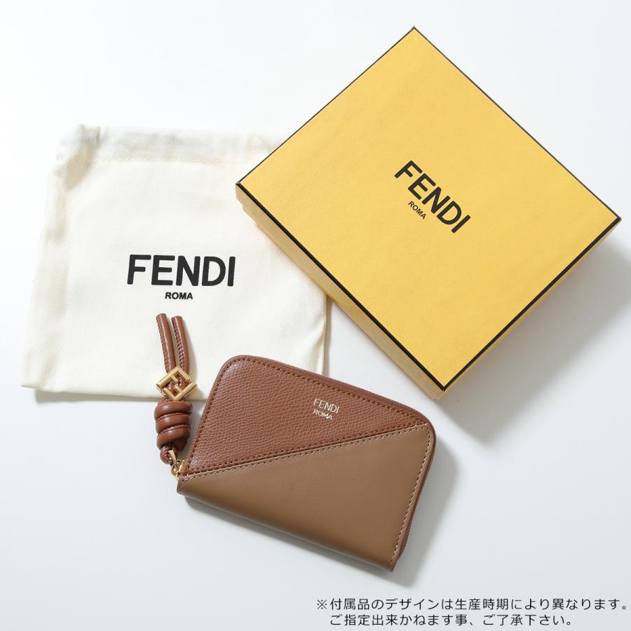 フェンディ　三つ折り　ケース　エンボスロゴ　ウォレット　財布　ゴールド金具 FENDI フェンディ ロゴ マイクロ 三つ折り財布 ブランド レディース