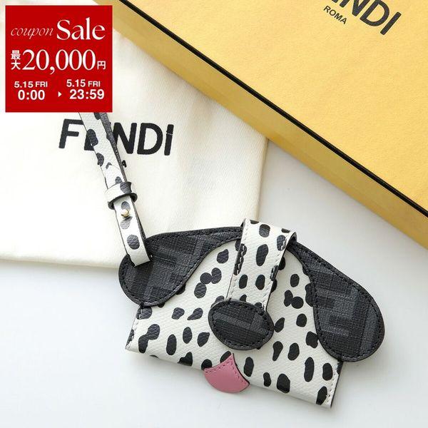 専用です ❤︎ 未使用  フェンディ ❤︎ FENDI（フェンディ） スタッドピアス Forever フォーエバー 8AL294 TL9