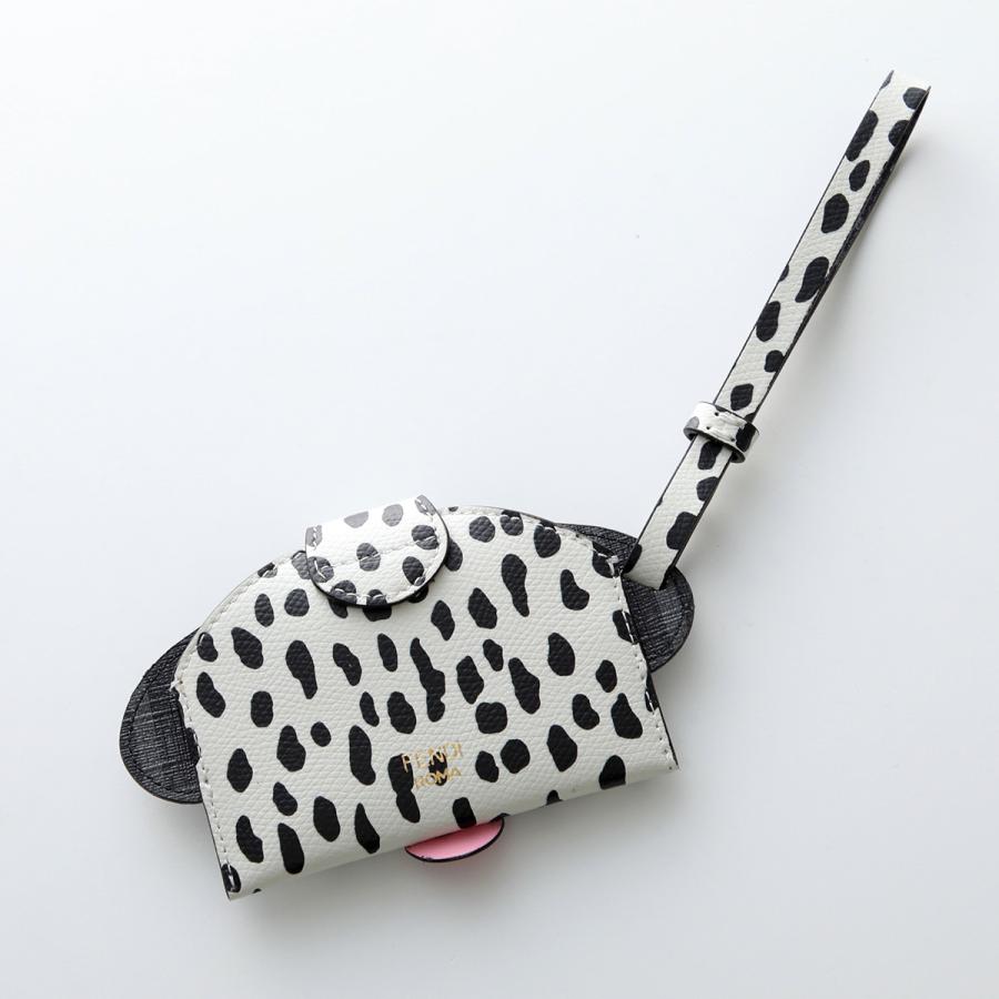 専用です ❤︎ 未使用  フェンディ ❤︎ FENDI（フェンディ） スタッドピアス Forever フォーエバー 8AL294 TL9