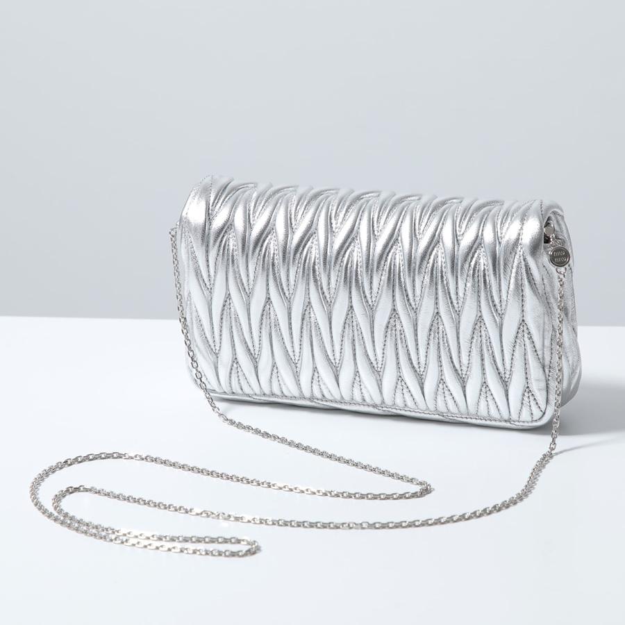 MIUMIUショルダーバック miu miu（ミュウミュウ） ショルダーバッグ MATELASSE マテラッセ