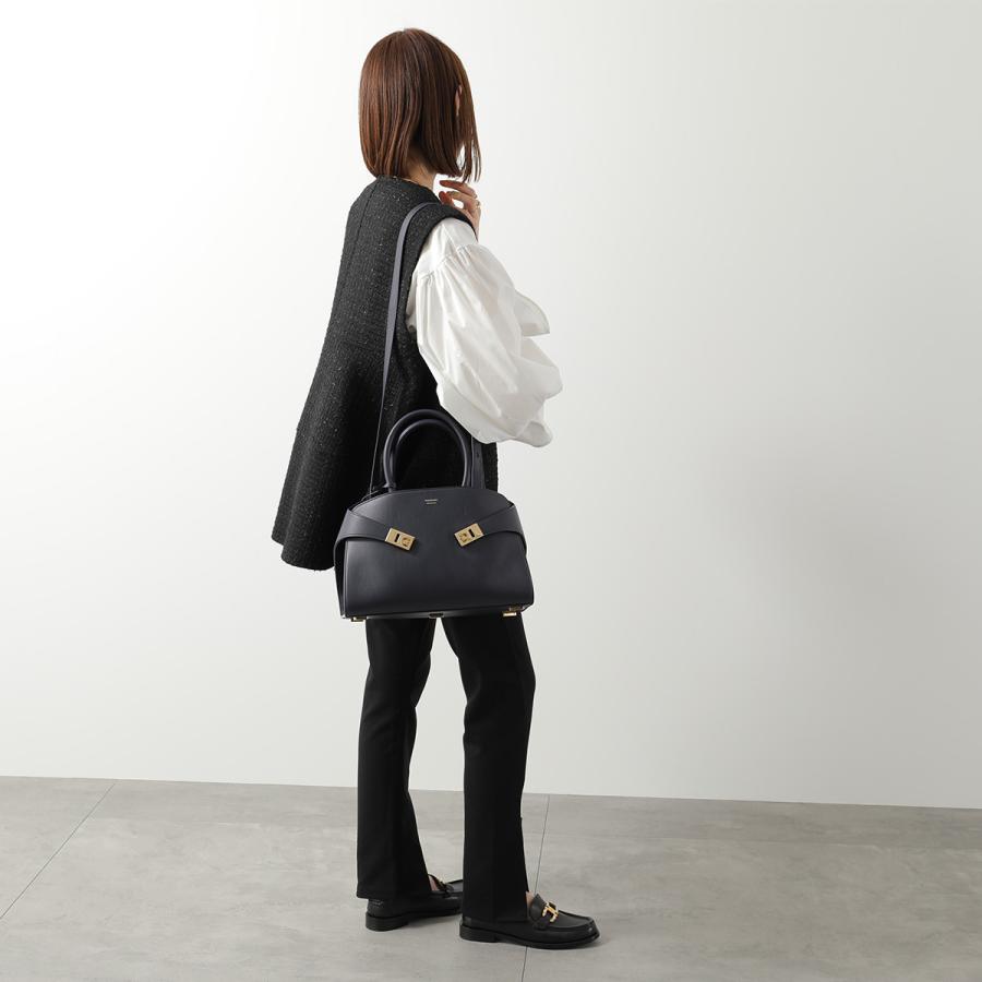 FERRAGAMO（フェラガモ） ハンドバッグ HUG ハグ 21 5608 766762