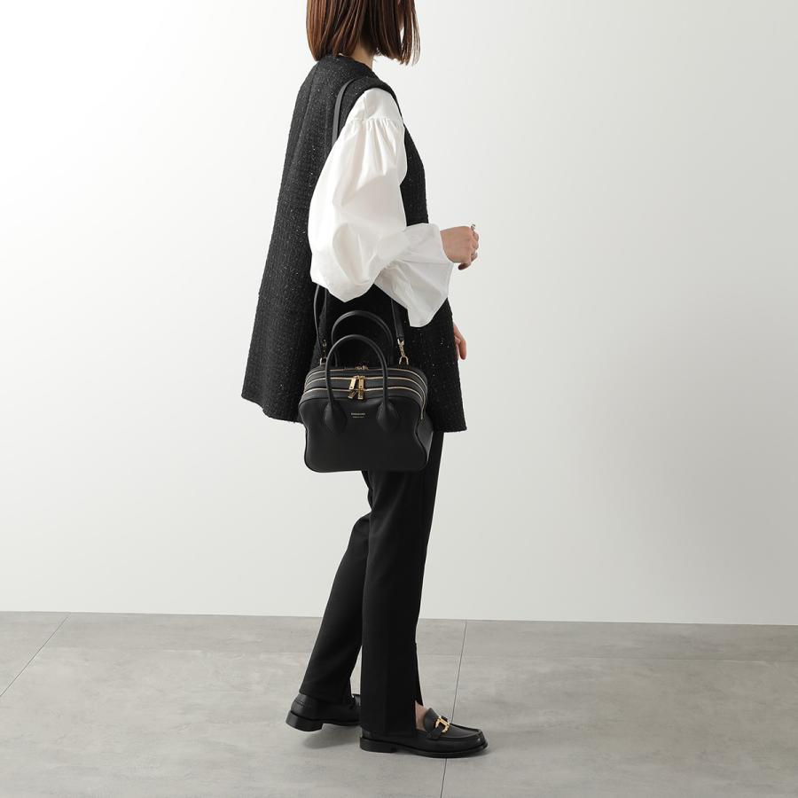 FERRAGAMO（フェラガモ） ショルダーバッグ STAR TH スター 21 8958