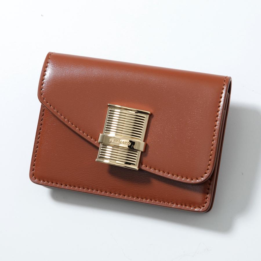 フェラガモ　名刺入れ　未使用 FERRAGAMO（フェラガモ） 名刺入れ 22 0680 775209 775210 レディース