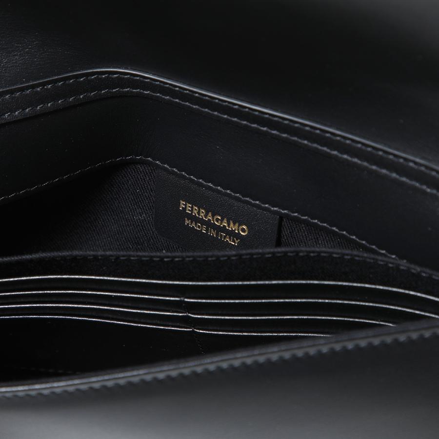 FERRAGAMO（フェラガモ） ショルダーバッグ ARCH MINI アーチ ミニ