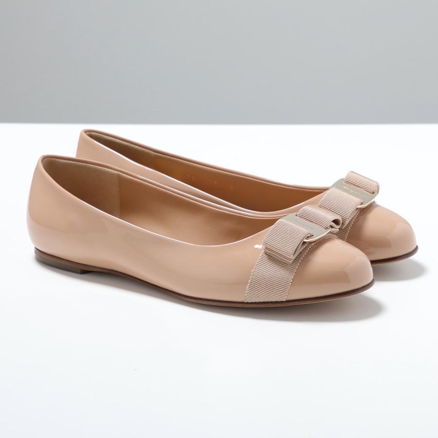 FERRAGAMO（フェラガモ） パンプス VARINA ヴァリナ 753657 レディース