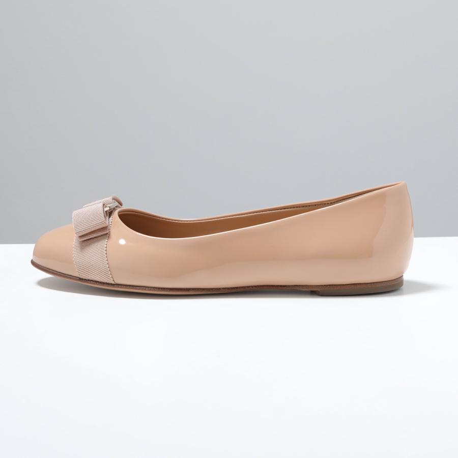 FERRAGAMO（フェラガモ） パンプス VARINA ヴァリナ 753657 レディース