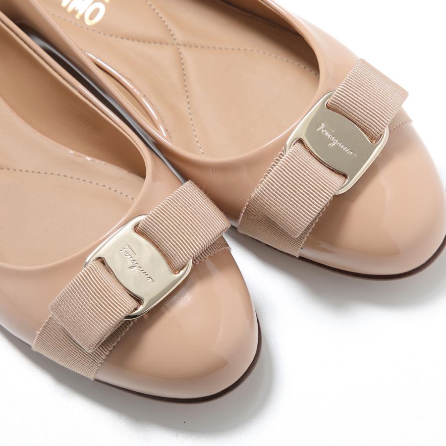FERRAGAMO（フェラガモ） パンプス VARINA ヴァリナ 753657 レディース