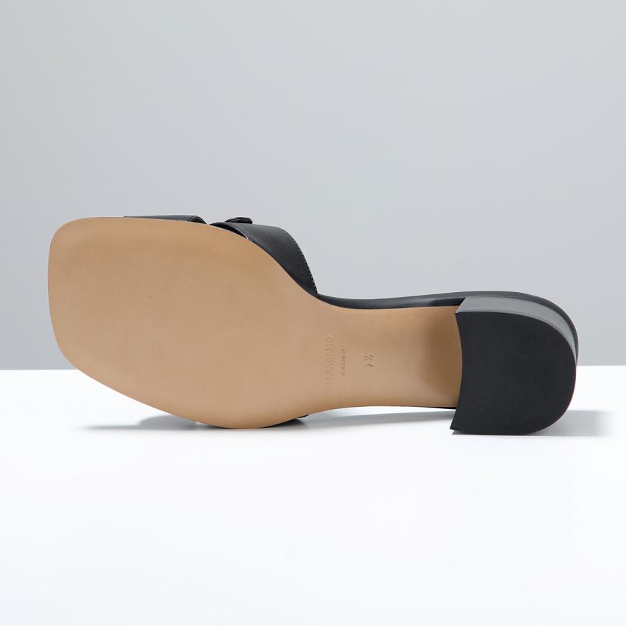 FERRAGAMO（フェラガモ） サンダル LORELIE 40 769713 770428
