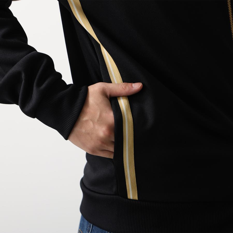 FRED PERRY（フレッドペリー） トラックジャケット J2329 Stripe Tape