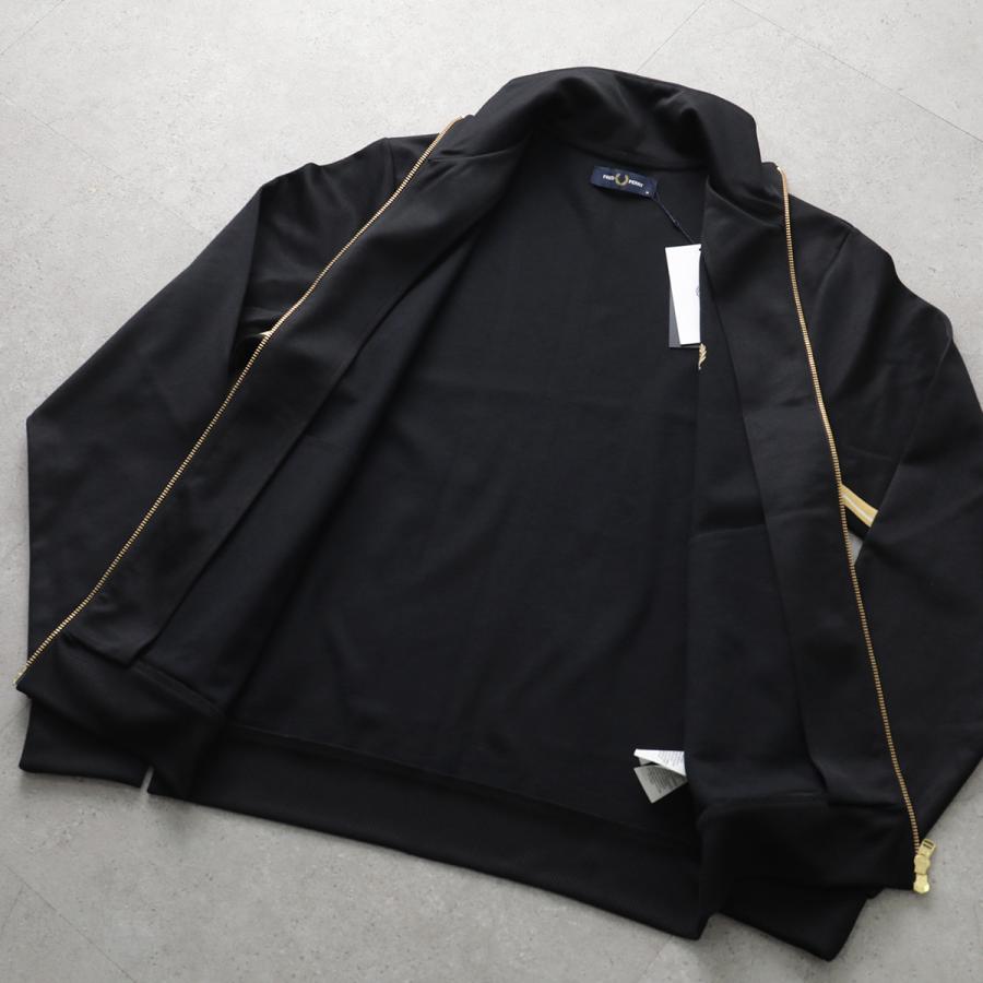 FRED PERRY（フレッドペリー） トラックジャケット J2329 Stripe Tape