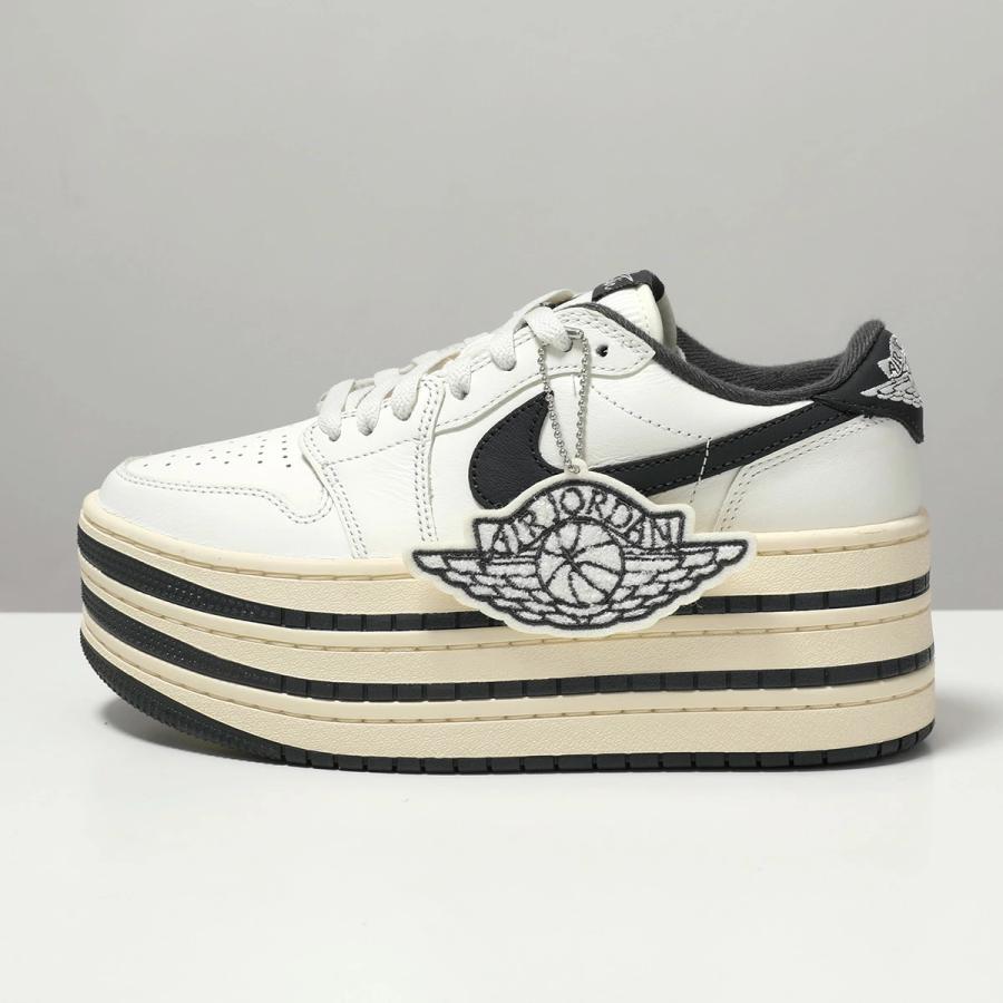 NIKE（ナイキ） スニーカー AIR JORDAN 1 TRIPLE STACK エアジョーダン