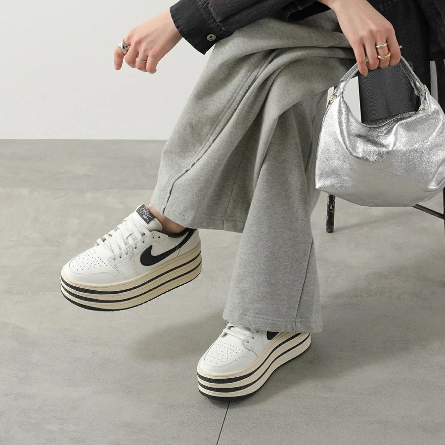 NIKE（ナイキ） スニーカー AIR JORDAN 1 TRIPLE STACK エアジョーダン