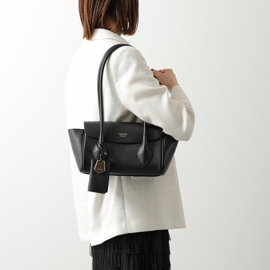 FERRAGAMO（フェラガモ） ハンドバッグ FIRENZE EW S 21 8953 773169