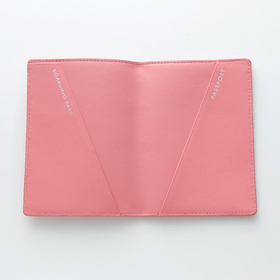 Smythson（スマイソン） パスポートケース PMA P/PORT COVER