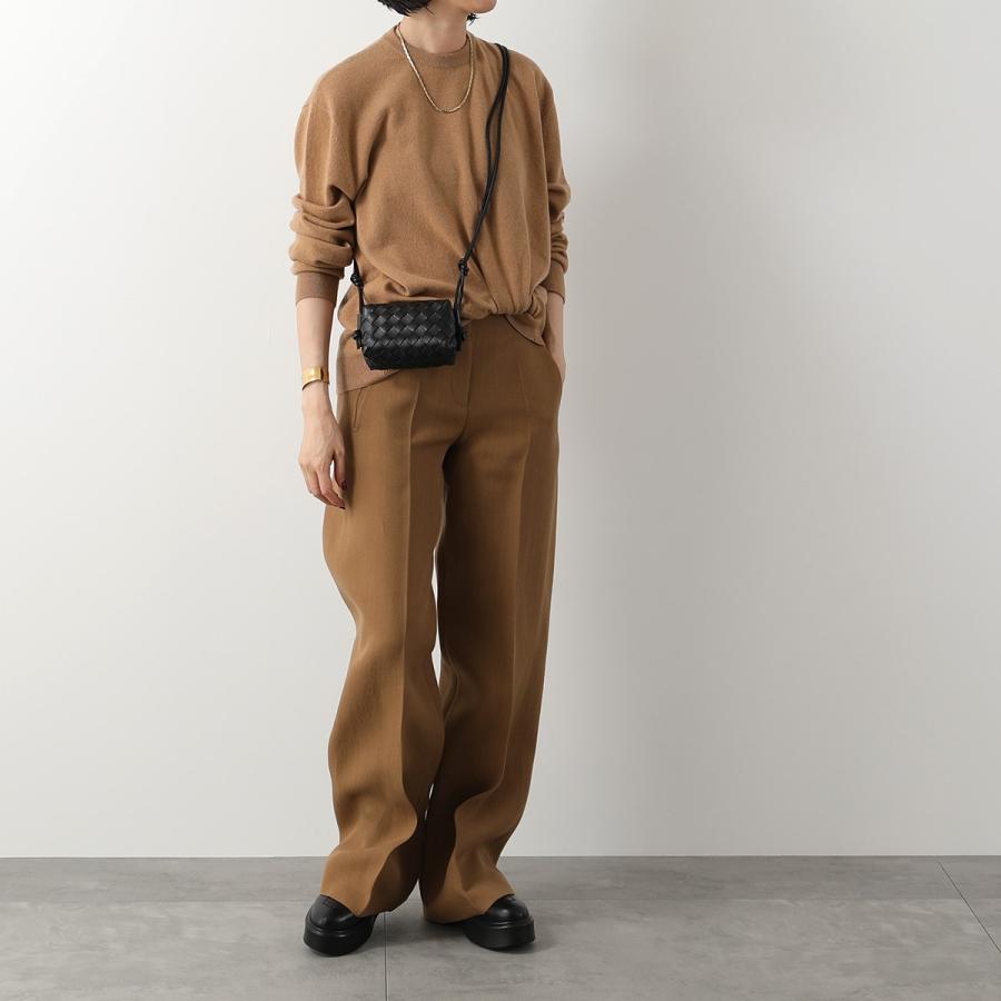 【美品】 ボッテガヴェネタ【BOTTEGA VENETA】 キャンディー ループ カメラバッグ イントレチャート ノット ブラック ラムスキン クロスボディ ショルダーバッグ ポシェット 斜め掛け 730832 V1G11 8425 BV CANDY LOOP CAMERA BAG INTRECCIATO【Aランク】【中古】 BOTTEGA VENETA - 【美品】 ボッテガヴェネタ【BOTTEGA VENETA