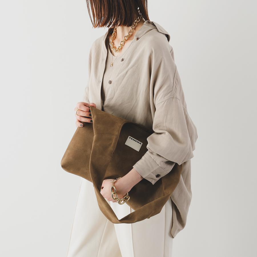 ブラウン スエード トライアングルハンドバッグ TENERA テネラ トートバッグ Suede Triangle Large Hobo