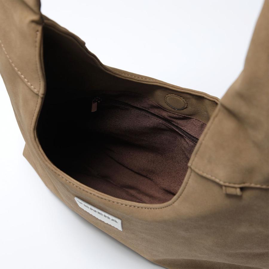 TENERA テネラ トートバッグ Suede Triangle Large Hobo トライアングル ラージ ホーボーバッグ レディース スエードコレクション 鞄 カラー2色の画像