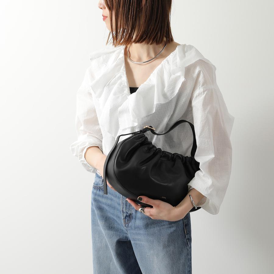 APC A.P.C. アーペーセー ハンドバッグ Ninon Hoop ニノン フープ PUAAT F67049 レディース ショルダーバッグ ギャザー ロゴ 鞄 LZZ/NOIRの画像