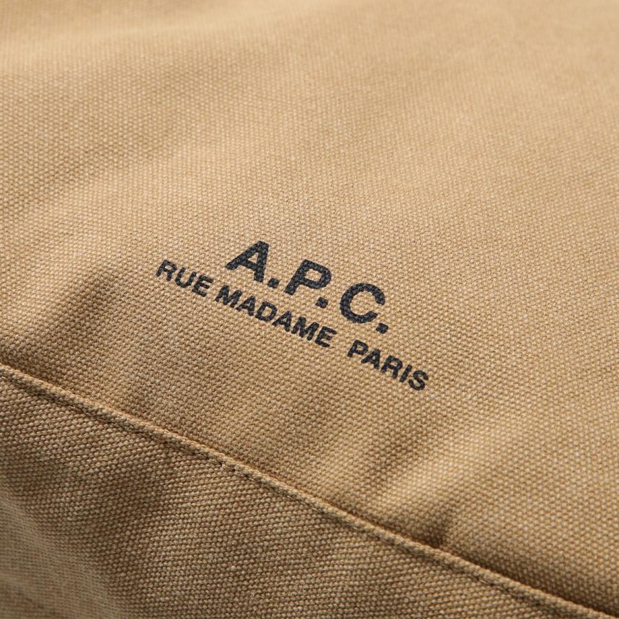 APC A.P.C. アーペーセー ショルダーバッグ Journal ジャーナル PSAME M61939 レディース トートバッグ クロスボディ ロゴ 鞄 CAG/TABACの画像