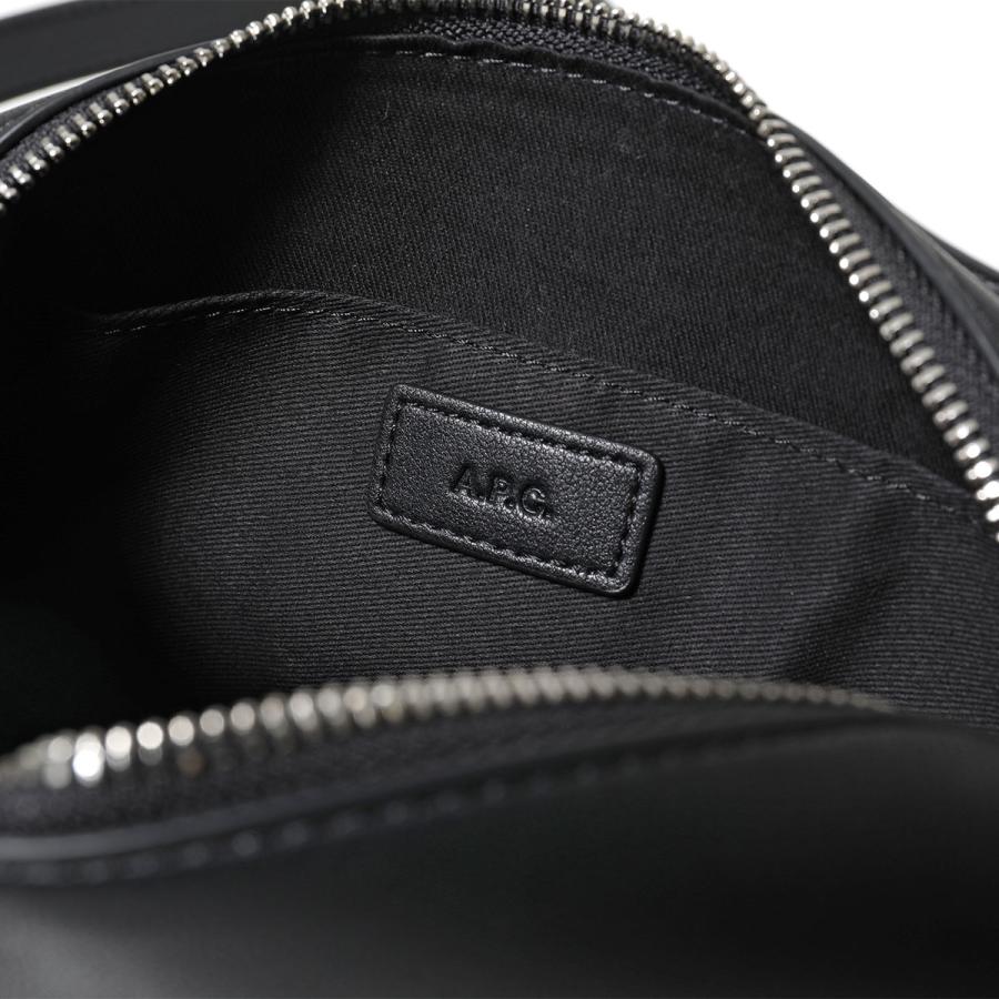 APC A.P.C. アーペーセー ショルダーバッグ CAMERA BAG NINO ニノ PUAAT H61821 レディース ロゴ カメラバッグ 鞄  LZZ/NOIRの画像
