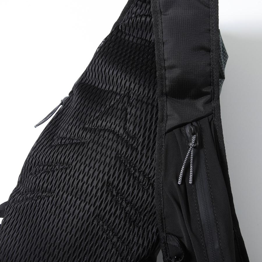 ROA ロア ボディバッグ Testudo 5L Technical Shell Sling Bag テクニカル シェル スリングバッグ YBUW232FA25 メンズ 5L MTY0001/Black-Grey_12